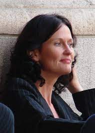 Nach neun jahren räumt eva glawischnig die spitzenposition der österreichischen grünen. Eva Glawischnig