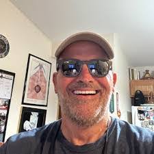 Logan Morley's Instagram, Twitter & Facebook