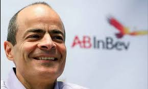 Carlos Brito deixará comando da AB InBev após 15 anos e será substituído  por outro brasileiro