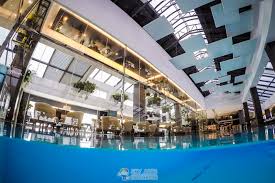 Maybe you would like to learn more about one of these? The Undiscovered Swimming Pool Restaurant Genting Highlands äº'é¡¶é«˜çº§æ°´ä¸Šé¤åŽ… ä½ åŽ»è¿‡äº†å—