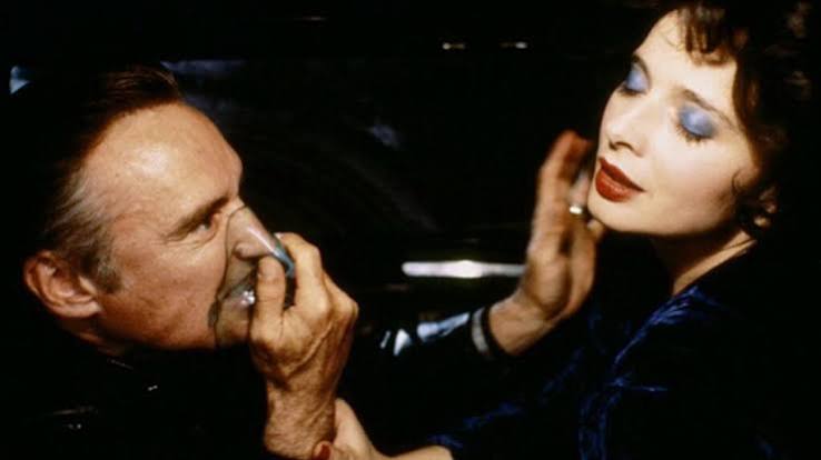 Looking back at 35 years of Blue Velvet – The Frida Cinema