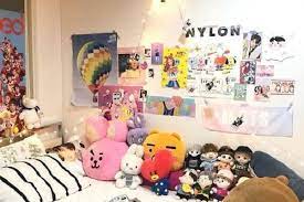 Maybe you would like to learn more about one of these? 5 Inspirasi Dekorasi Kamar Tidur Buat Kamu Yang Pecinta K Pop Banget