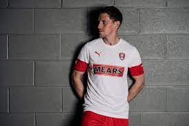 Rotherham united fc 2021dls kit 21. Rotherham United 19 20 Trikots Enthullt Nur Fussball