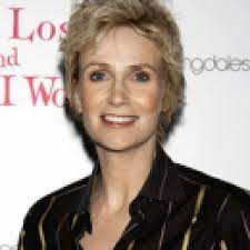 Jamie lee curtis's husband is christopher guest, and she has two children. Jamie Lee Curtis George Clooney Jane Lynch Matthew Morrison Set For 8 Reading In L A Theatermania