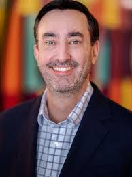 Daniel Knuckles's Instagram, Twitter & Facebook