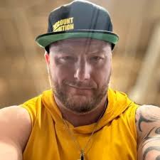 Brandon Gatson (@Gathouse)