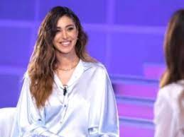 Belen rodriguez ospite sabato pomeriggio a verissimo l'amore non si può mettere in pausa. Belen Il Gesto Di Stefano Emoziona Ma Il Pubblico Avverte Basta Ritocchi