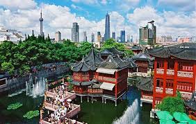 Kota ini juga bertindak sebagai salah satu pusat kebudayaan, perdagangan. 11 Tempat Wisata Di Shanghai Paling Menarik Untuk Didatangi Shanghai Tempat Pariwisata