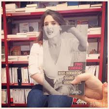 French Bookstore Invites Its Instagram Followers To Judge Books By Their Covers Bookstore Book Cover Art Book Girl