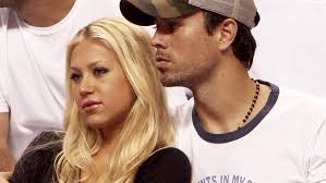 They had won the grand slam titles in australia in 1990 and also in the year 2002. Enrique Iglesias Anna Kournikova Veroffentlichen Seltenes Bild Ihrer Tochter