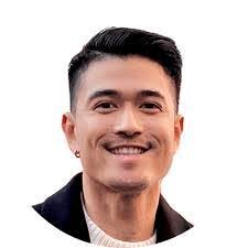 Albert Tadeo's Instagram, Twitter & Facebook