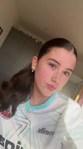 Úna Moore (@una.moore5)