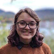 Russell Batson's Instagram, Twitter & Facebook