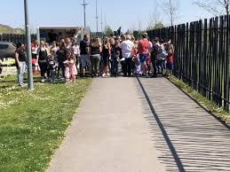 Our top picks lowest price first star rating and price top reviewed. Henin Beaumont Le Secours Populaire Fete La Solidarite Mondiale A Aquaterra