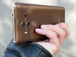 It is packed with 4/6 gb of ram and 64/128 gb of internal storage capacity. Hands On Huawei Mate 10 Pro Hardwarezone Com Sg
