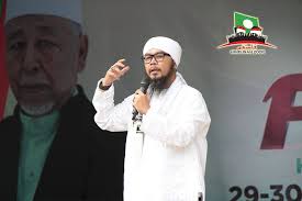 Bersembang depan si mati | ustaz azhar idrus 2017 (full hd). Fastaqim 2 0 Santai Dakwah Bersama Zul Black Dan Ustaz Azhar Idrus Berita Parti Islam Se Malaysia Pas