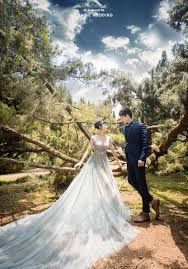 Prewedding album design 2011 2012 prewedding album design 87. Tren Untuk Pre Wedding Forest Gallery Pre Wedding