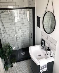 To help you find the perfect option, we've picked out 5 great bathroom flooring ideas for you to consider. Decornish Com Bathroom Design Small Small Shower Room Bathroom Interior Design