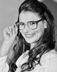 Stefanie Schmid (@stefanie.schmid_) • Instagram photos and videos