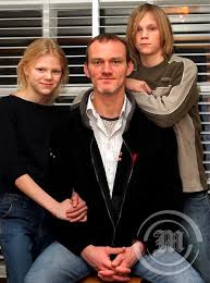 Born 22 november 1963) is an icelandic actor who has worked extensively in icelandic cinema. Ingvar Sigurdsson Og Born Myndasafn Mbl Is