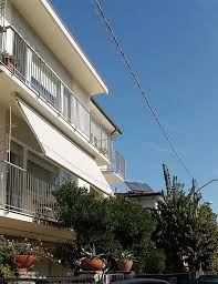 Casa vacanze tra mare e relax a lido di camaiore a metà strada tra la sofisticata forte dei marmi e la festosa viareggio, lido di camaiore è tra le località marittime più gettonate del centro italia. Appartamento Lido Di Camaiore Lu Su Secondamano It Case Vacanza