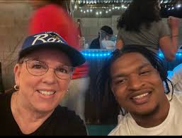 Thanksgiving Grandma' partners with Airbnb in new holiday tradition