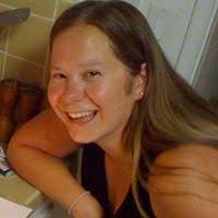 Vanessa Overbeck's Instagram, Twitter & Facebook