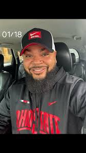 Antoine Moore (@antoine_moore98)