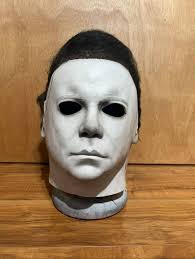 Halloween 4 mini mailboxes 2 instock ready to ship comes with a free bloody Jamie  mask. (bust not for sale)