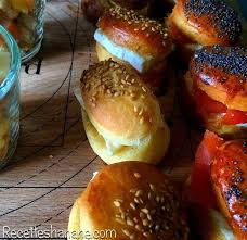 Mini Buns Pour Sandwichs Sucres Ou Sales Recettes By Hanane Alimentation Recettes Amusantes Cuisine