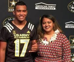 Images for tua tagovailoa girlfriend. Tua Tagovailoa Mother Diane Tagovailoa S Mother Bio Wiki Diane Alabama Crimson Tide Wife And Girlfriend
