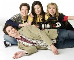 Gibby thinks freddie kissed his girlfriend, so they prepare to fight it out live on icarly! Casting Icarly Staffel 1 Filmstarts De