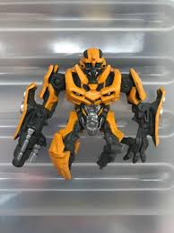 One of a series of videos documenting every single bumblebee transformer toy from the 6 live action movies, as well as g1, g2, armada, animated, prime. Hasbro Transformers 2007 Movie Screen Battles Final Stand Battle Damaged Bumblebee Hobbies Toys Toys Games On Carousell