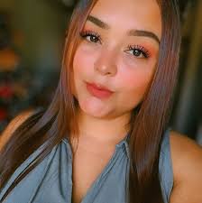 Miércoles 2x1 ‼ Te traemos la deliciosa Chicken JR Querés ganarte 4?  ✓Cómparte está publicación ✓Like a esta publicación ✓Etiqueta a tres amigos  que quieres invitar a la chicken Jr 🍔🍔 Express