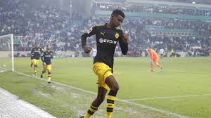 Alexander isak | the journey. Alexander Isak Freundin Zhenja Isaak Schauspieler Synchronschauspieler Hamburg Isak Ne Veut Pas Retourner A Dortmund Lindseyk Dismal