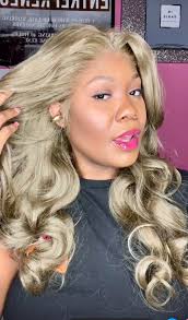 Light ash blonde 👱‍♀️ hit every time 🤎