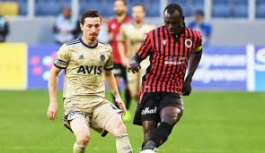 Haftasında fenerbahçe, evinde gençlerbirliği'ni konuk etti. Ncqwalgelujf M