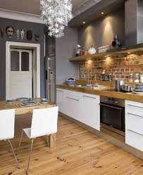 Mutfak dolabı, tezgah ve diğer eşyalarınızla uyum sağlayan onlarca farklı modeli ile cam mozaikleri tekzen kalitesiyle sizlerle buluşuyor. 2019 Mutfak Dolaplari Modelleri Ve Fiyatlari By Feza Mutfak Medium
