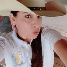 Sandra Berumen (@sandr.aberumen) • Instagram photos and videos