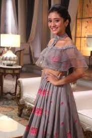 The latest dress is of baby pink shade. 10 Times When Yeh Rishta Kya Kehlata Hai Fame Naira Aka Shivangi Joshi Gave Fashion Goals With Her Casual Looks Iwmbuzz