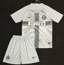 It may have come down to the last day, but they did it, and now they get to take on the best teams in europe, all while working to take back serie a from the old lady. Inter Milan 2018 19 Third Kids Soccer Kit Children Shirt And Shorts Dosoccerjersey Shop