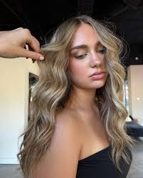 Taylor Weir Graduate 2025 🎉🎉 Couldn't have done it without you  ❤️@modernsalonboss @scissorandstone_