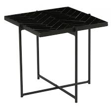Remote controls, magazines, popcorn bowls… your living room table has a lot to take care of. Collapsible Coffee Table Avaro Athezza