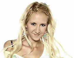 Big Brother: Sandra Auer Suomeen, Niko Sloveniaan