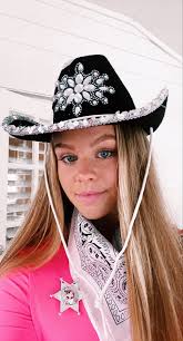 Trust me, it just boosts the aesthetic tenfold instantly. Cowgirl Style Outfits Preppy Aesthetic Cowgirl Style Outfits Cowgirl Halloween Costume Preppy Outfits