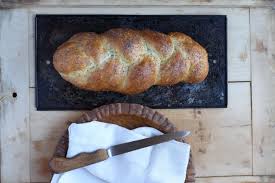 Berches A Jewish Bread Lives On In Germany Culinary Baking Food Tasting Jewish Recipes