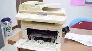 Xerox workcentre pe220 review full printer multifunction between print , copy , fax and scanner, the xerox it only one toner/cartridge that is black, see it. Xerox Workcentre Pe220 Review Pembahasan Lengkap Youtube