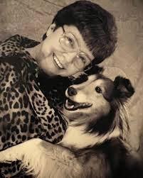 Judy Lindsay's Instagram, Twitter & Facebook