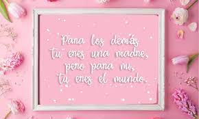 Por ello, en el día de la madre te dejamos estas lindas frases para mi abuelita que estamos seguros serán perfectas para saludar a esa mujer dulce que te categoria :mensajes del dia de la madre para la abuelita. 30 Frases Para Desear Felicidades A Mama Por El Dia De La Madre