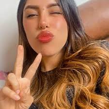 yeimi castro 🪬🔥🌙 (@yeimicastroc)